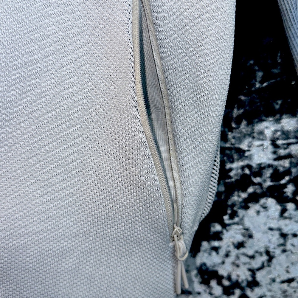 Light, gray primeknit zip up sweater - Picture 3 of 5